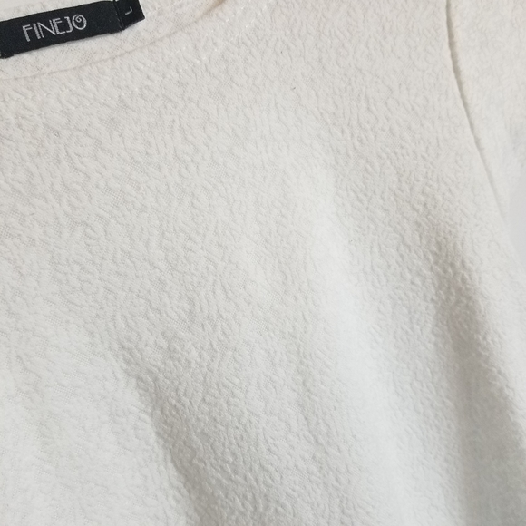 White patterned Blouse - Picture 2 of 3